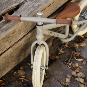 0013875_little-dutch-balance-bike-matt-olive-wild-flowers-1